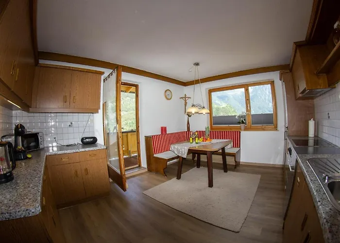 Schoene Aussicht Apartamento *